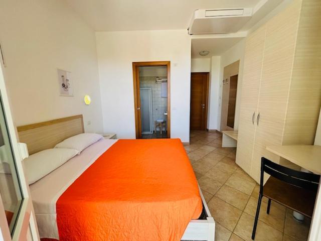 Hotel Aurora Сан Винченцо Екстериор снимка